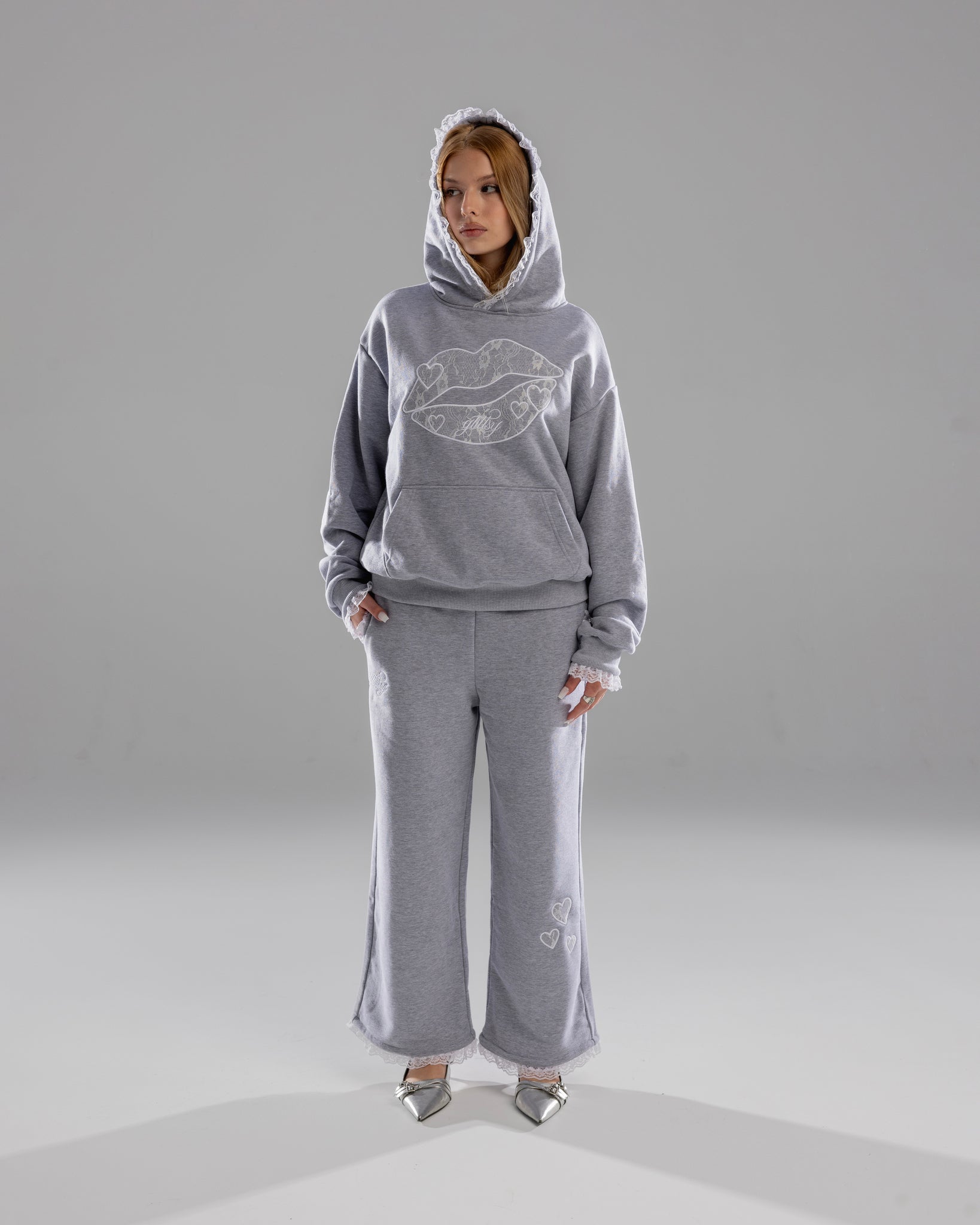 Glittsy Lace Sweatpants Gray – GLITTSY